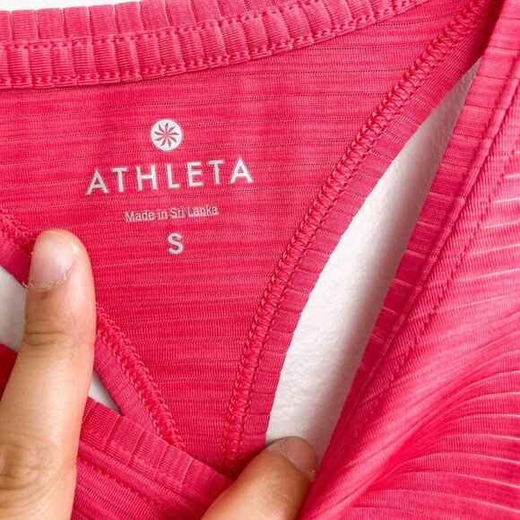⭐️ ATHLETA Raspberry Chi Tank Top Workout Athletic Small Racerback - Picture 3 of 6